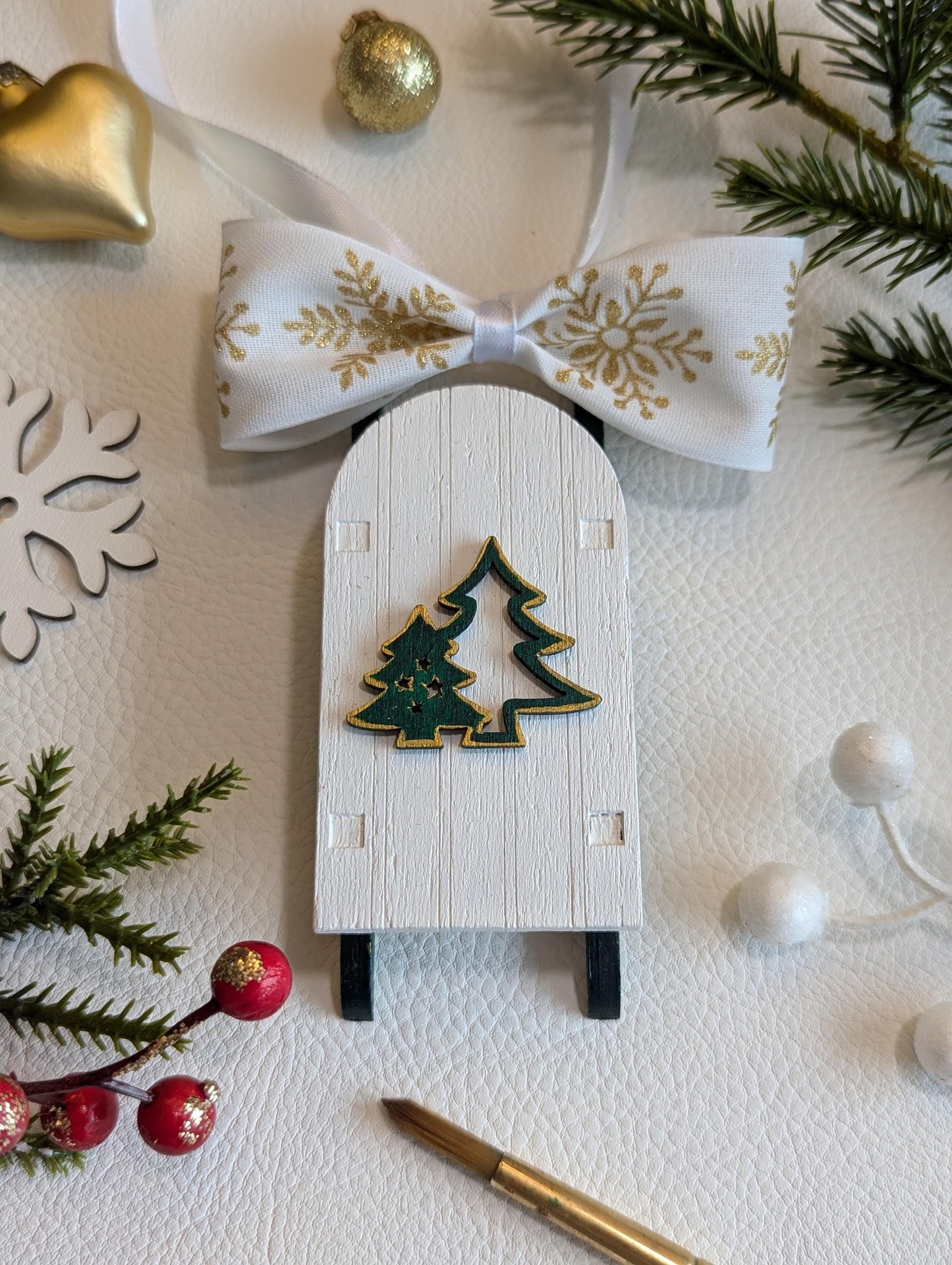 Wooden Christmas Sleigh Ornament: Scandinavian Style Sled