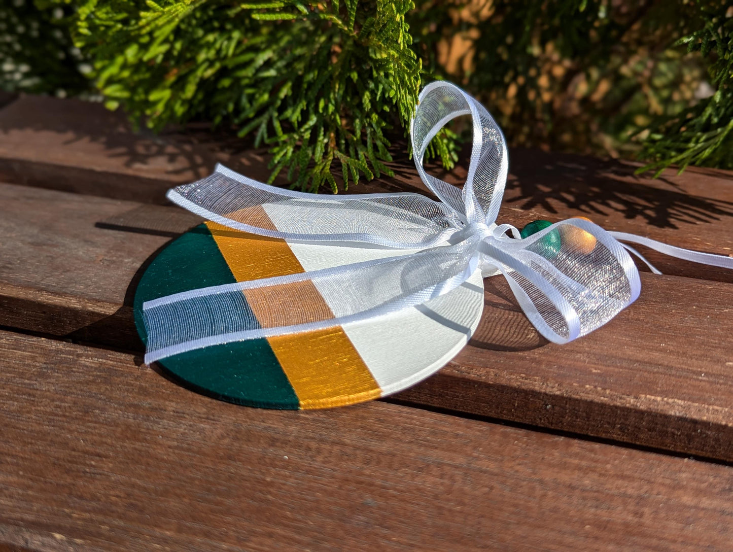 Hand-Painted Scandinavian Christmas Ornament: Modern Minimalist Decor