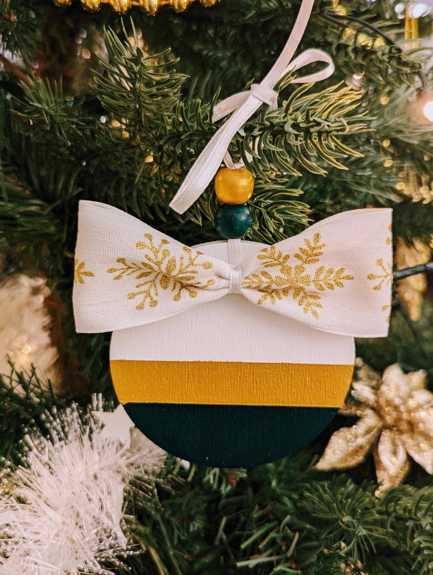 Hand-Painted Wooden Christmas Ornament: Scandinavian Nordic Decor