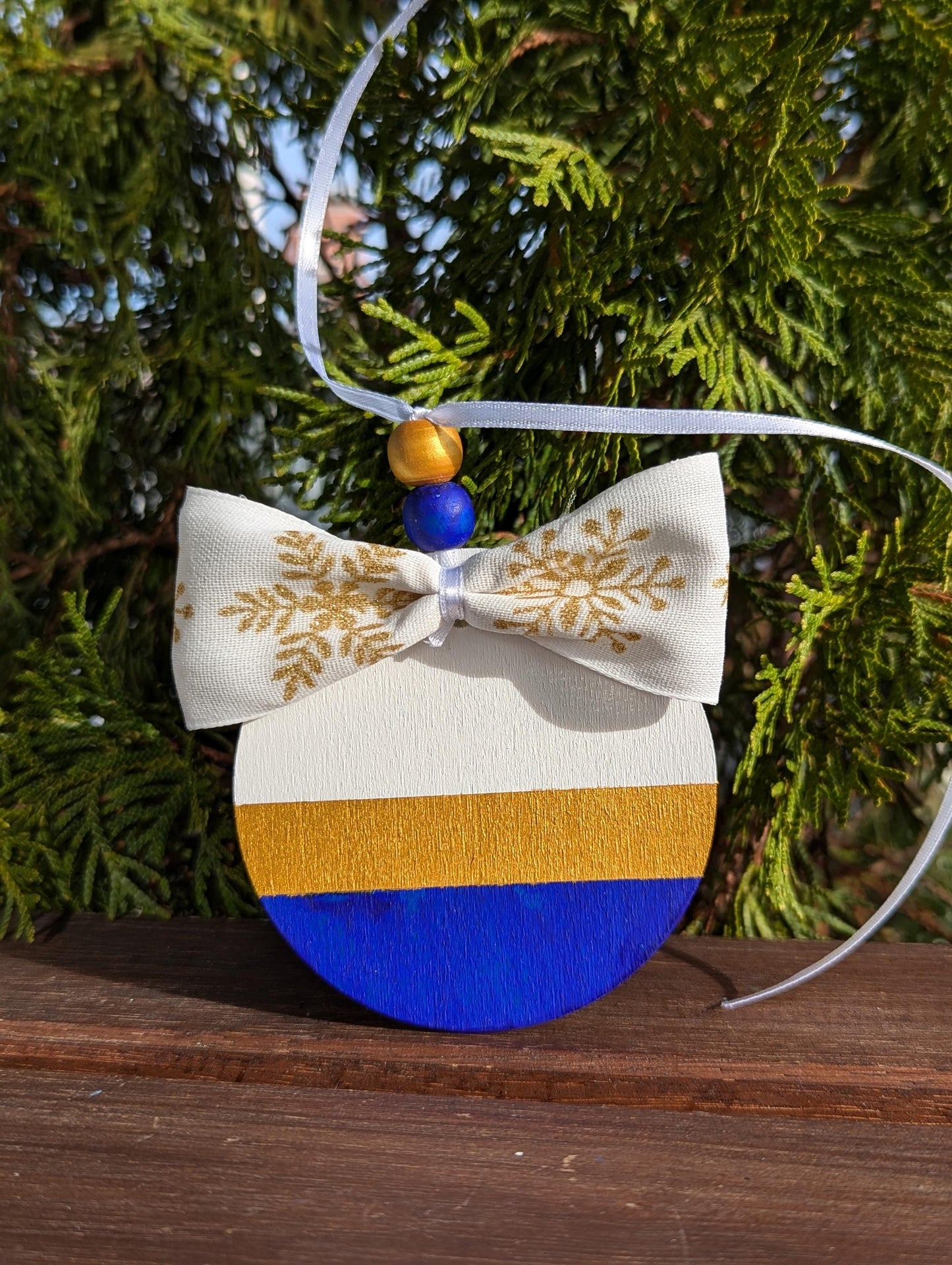 Hand-Painted Wooden Christmas Ornament: Scandinavian Nordic Decor