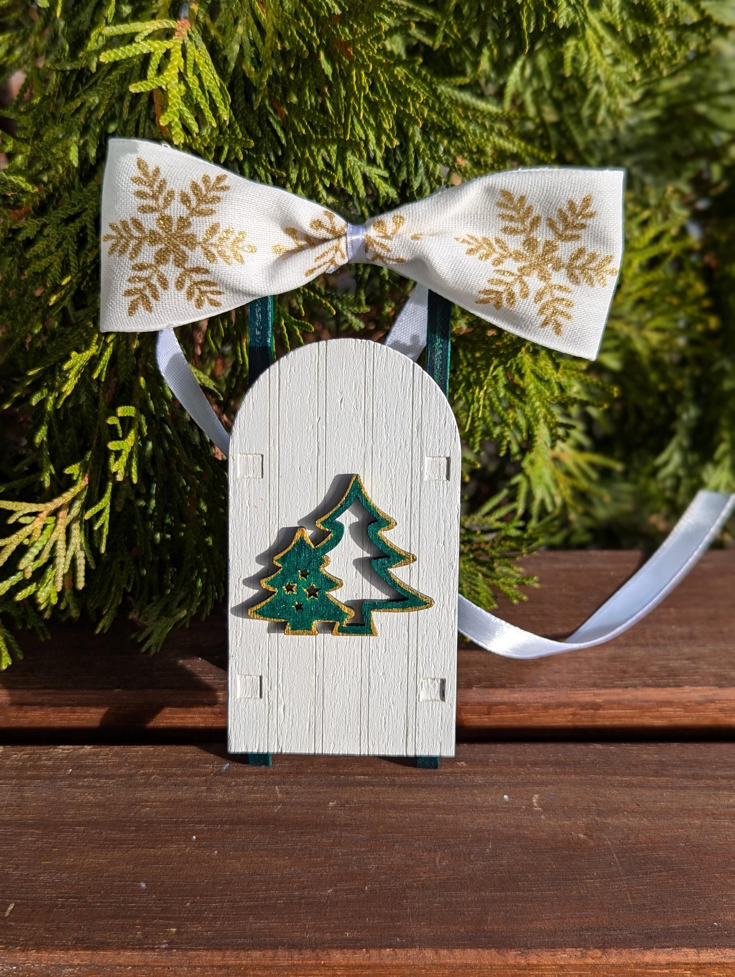Wooden Christmas Sleigh Ornament: Scandinavian Style Sled